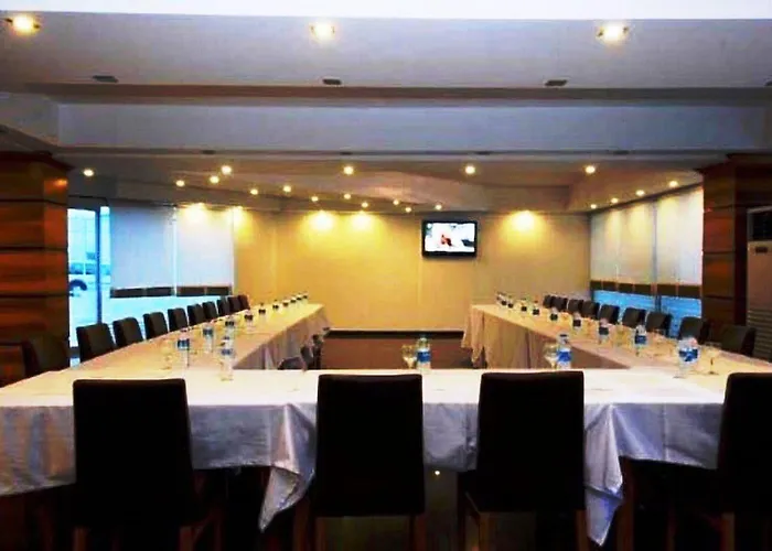Hotel Expo Park *